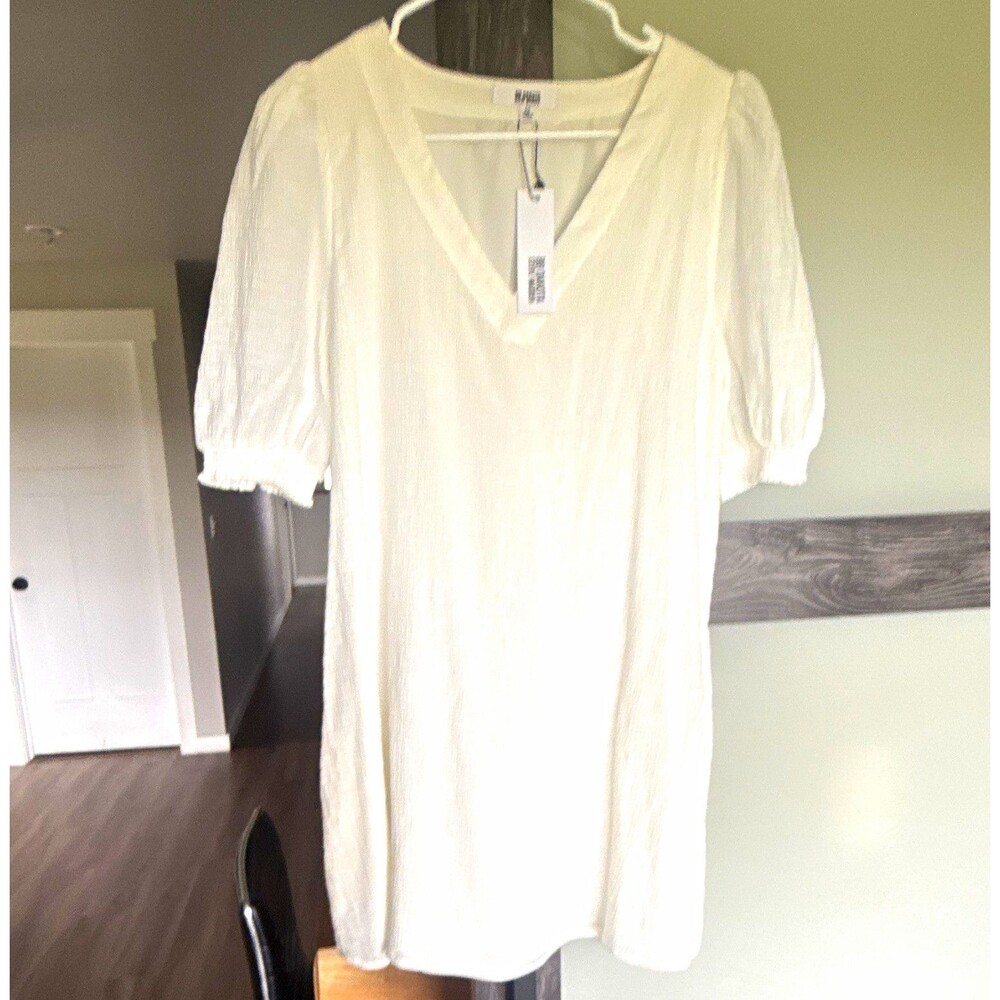 BB Dakota Steve Madden White Seersucker V-Neck Puff Sleeve Shift Dress Size M